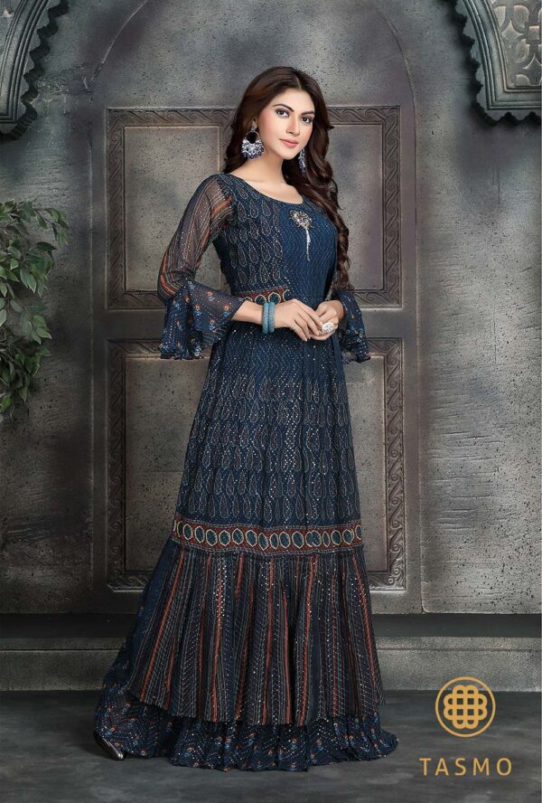 TM 4006 - Elegant Gown