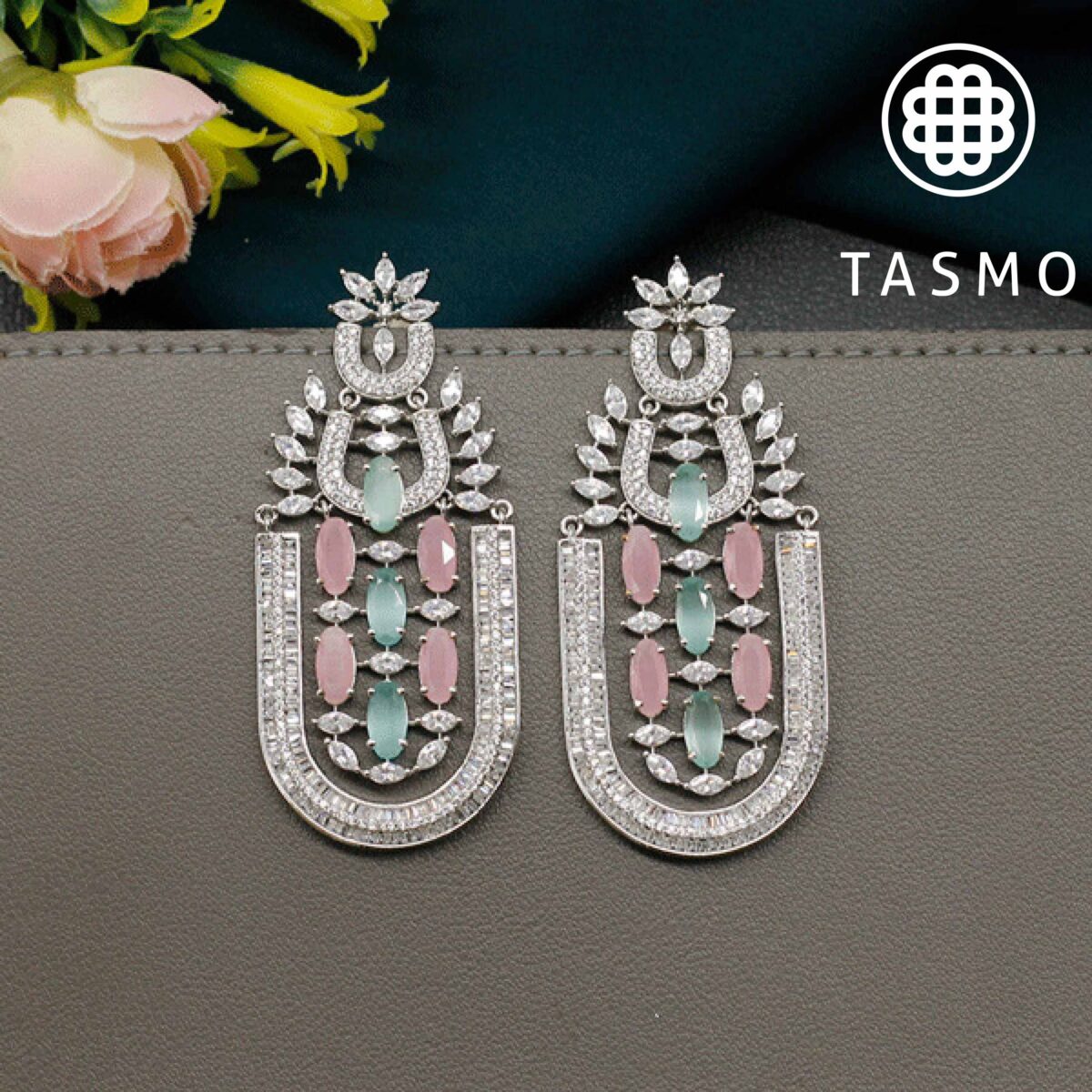 TM 6261 - Dilara Earring