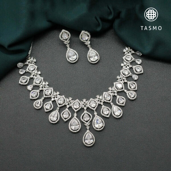 TM 1514 - Aura Neckless Set