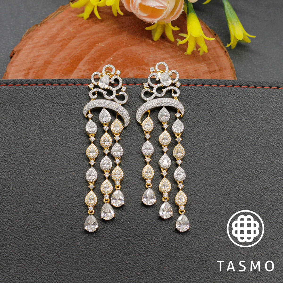 TM 6299 -Delilah Earring