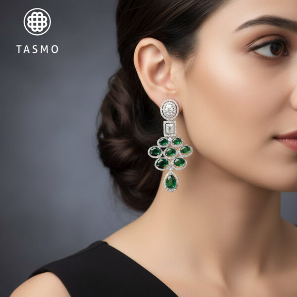 TM 6246 - Emerald Sovereign Chandelier
